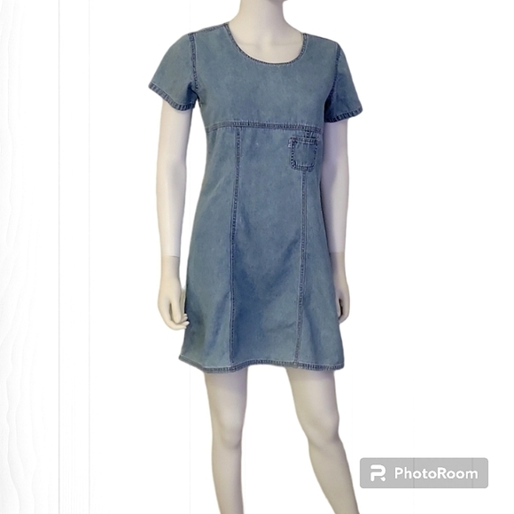 VTG LEVI'S 1990s Light Wash Cowboy Core Chambray Denim Short Sleeve Mini Dress - Picture 1 of 10